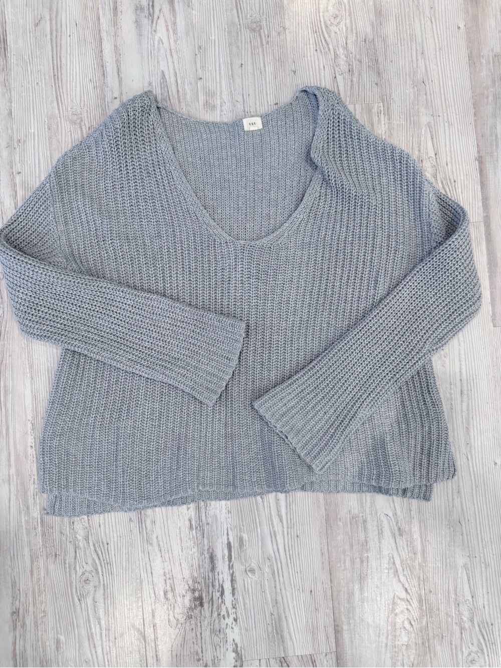 Relaxed V-Neck Knit Sweater in Heather Gray